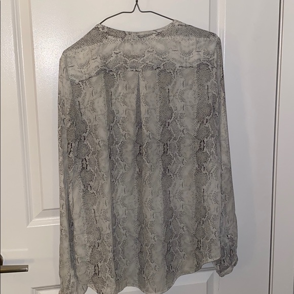 Snake print long sleeve shirt - Picture 4 of 4